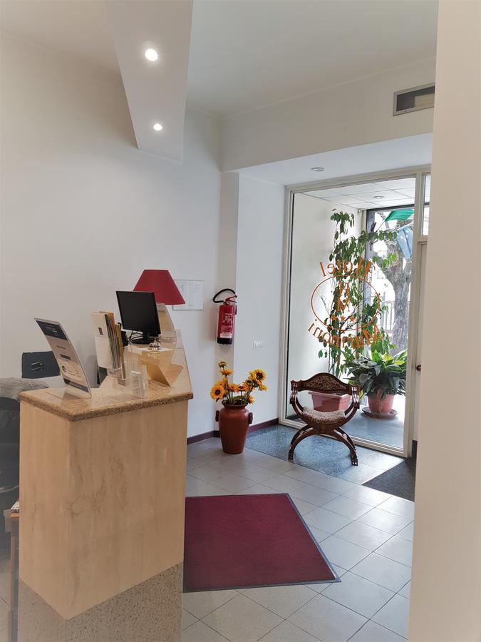 Hotel Marinoni Lomazzo Buitenkant foto